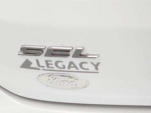 Used 2023 Ford Edge SEL w/ Convenience Package AWD/4WD image 21
