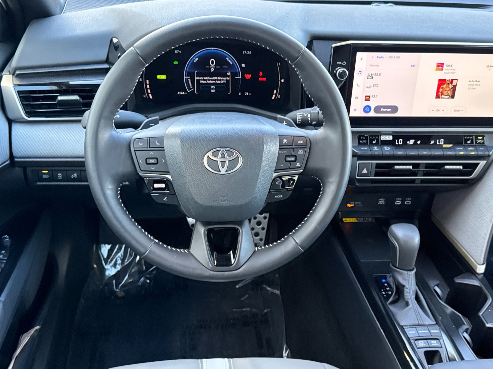 Used 2026 Toyota Camry SE w/ Multimedia Upgrade Package FWD image 14