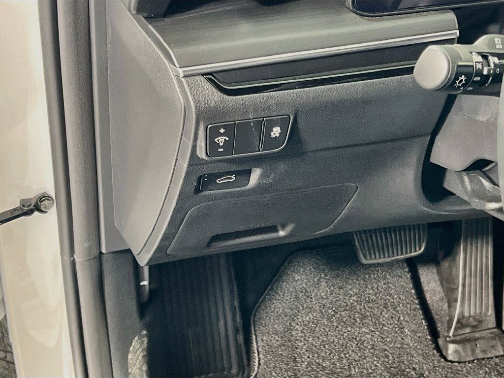 New 2026 Kia K5 GT-Line FWD image 10