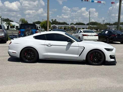 Used 2018 Ford Mustang Shelby GT350 w/ Electronics Package RWD image 2