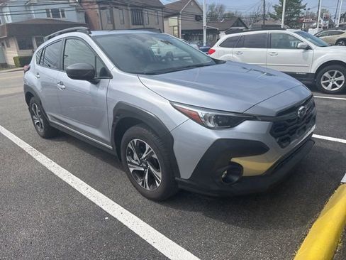 Used 2024 Subaru Crosstrek 2.0i Premium image 1