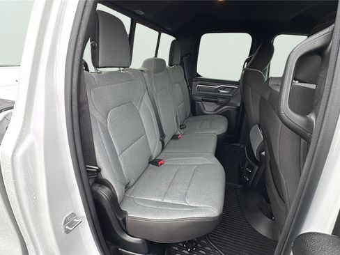 Used 2022 RAM 1500 Big Horn AWD/4WD image 22