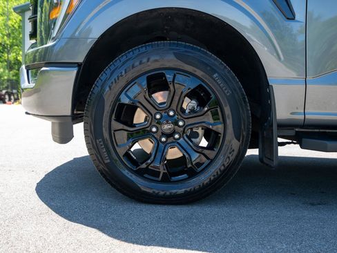 Used 2022 Ford F150 XLT w/ Equipment Group 302A High AWD/4WD image 10