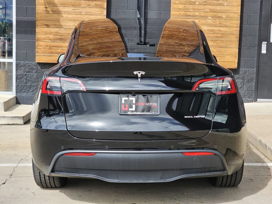 Used 2021 Tesla Model Y Long Range AWD/4WD image 12