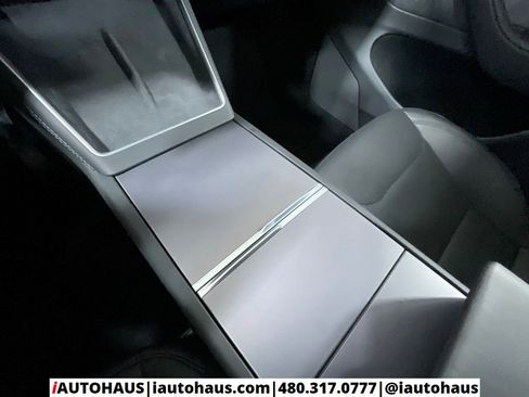 Used 2026 Tesla Model Y Long Range image 24