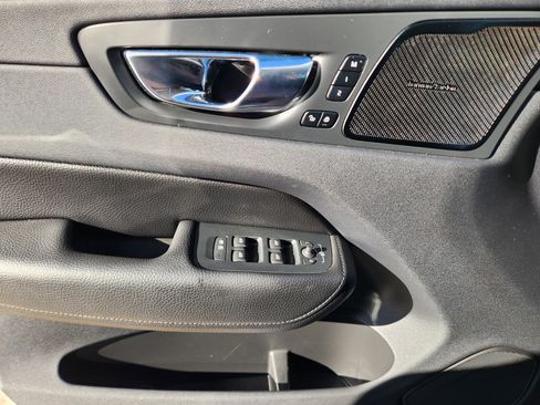 Used 2019 Volvo XC60 T5 Inscription w/ Protection Package Premier image 27