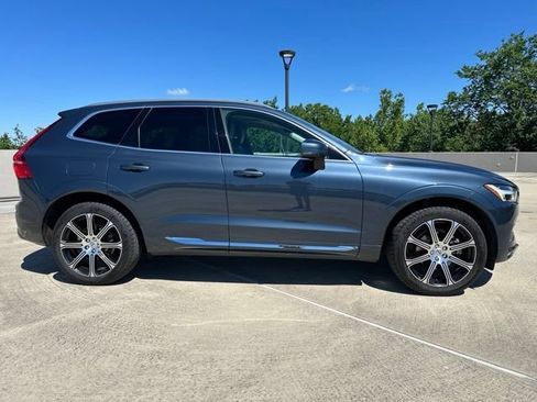 Used 2021 Volvo XC60 T5 Inscription w/ Protection Package Premier AWD/4WD image 9