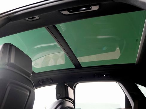 Certified 2024 Porsche Cayenne S w/ Premium Package Plus image 20