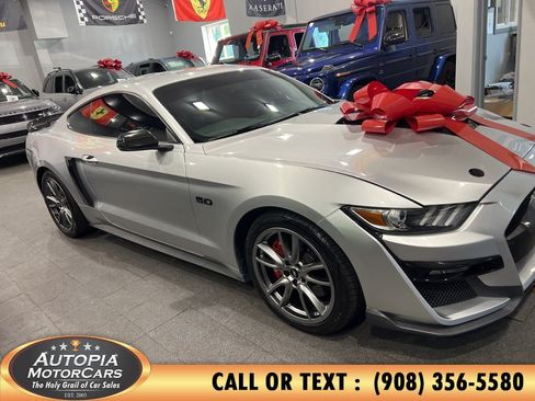 Used 2015 Ford Mustang GT Premium w/ Equipment Group 401A RWD image 7