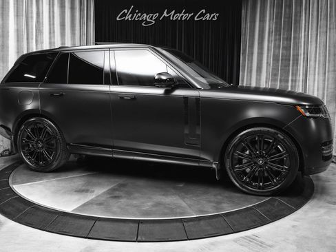 Used 2025 Land Rover Range Rover SE AWD/4WD image 6