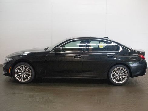 Used 2023 BMW 330i xDrive Sedan w/ Premium Package AWD/4WD image 7