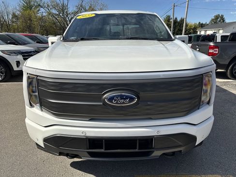 Used 2022 Ford F150 Lightning Lariat w/ Tow Technology Package image 2