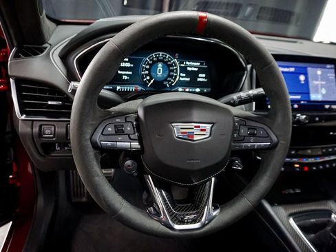 Used 2023 Cadillac CT5 V Blackwing w/ Carbon Fiber Package 2 RWD image 11