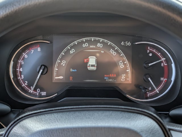 Used 2025 Toyota RAV4 LE FWD image 20