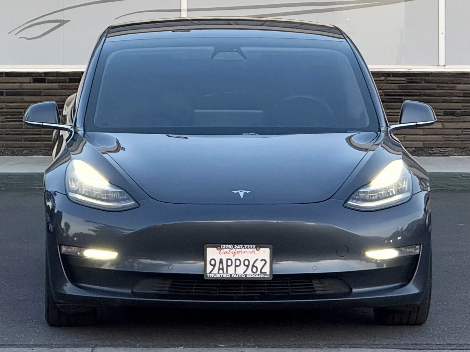 Used 2019 Tesla Model 3 Long Range AWD/4WD image 3
