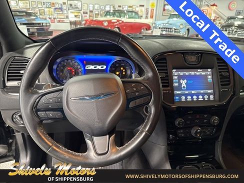 Used 2019 Chrysler 300 S w/ 300S Premium Group 2 image 17