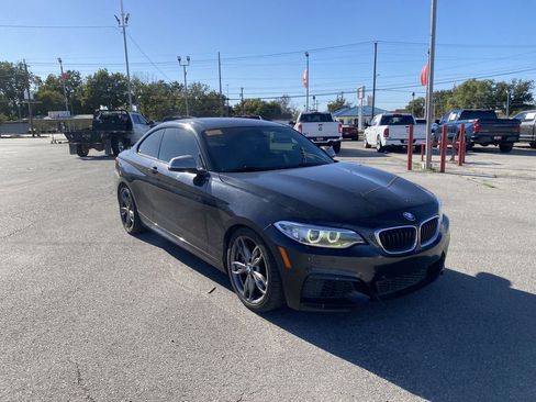 Used 2016 BMW M235i Coupe w/ Technology Package image 35