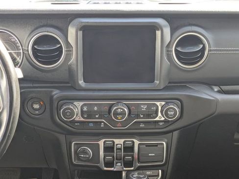 Used 2021 Jeep Wrangler Unlimited Sahara w/ Cold Weather Group image 23