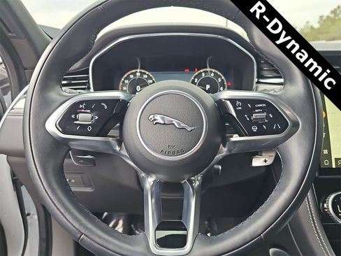 Used 2024 Jaguar F-PACE R-Dynamic S image 38