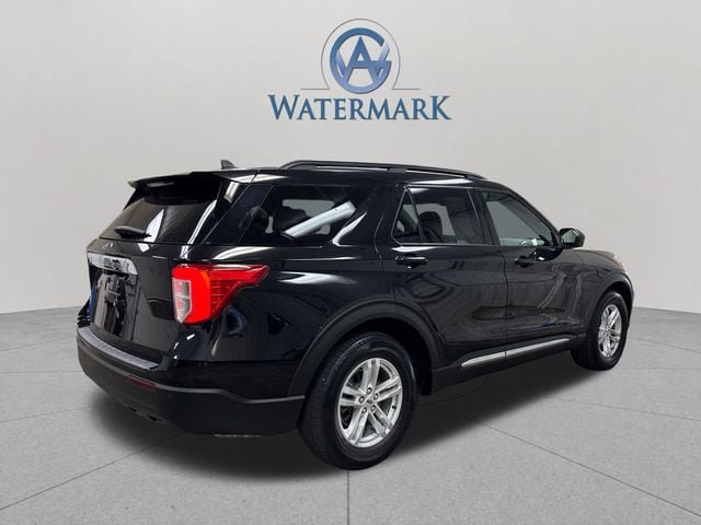 Used 2023 Ford Explorer XLT RWD image 6
