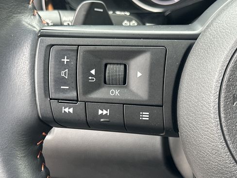 Used 2025 Nissan Pathfinder Rock Creek AWD/4WD image 26