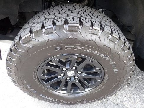 Certified 2024 Ford F150 Raptor AWD/4WD image 13