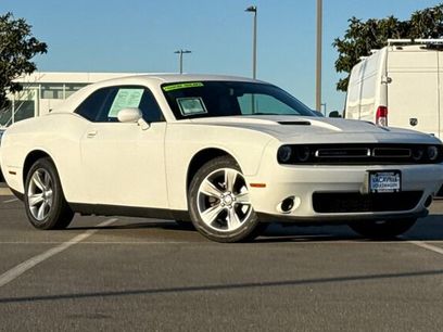 Used 2016 Dodge Challenger SXT