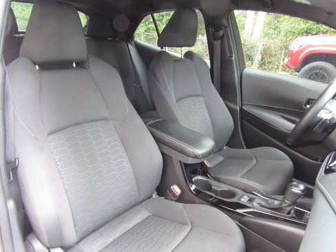 Used 2022 Toyota Corolla SE FWD image 18
