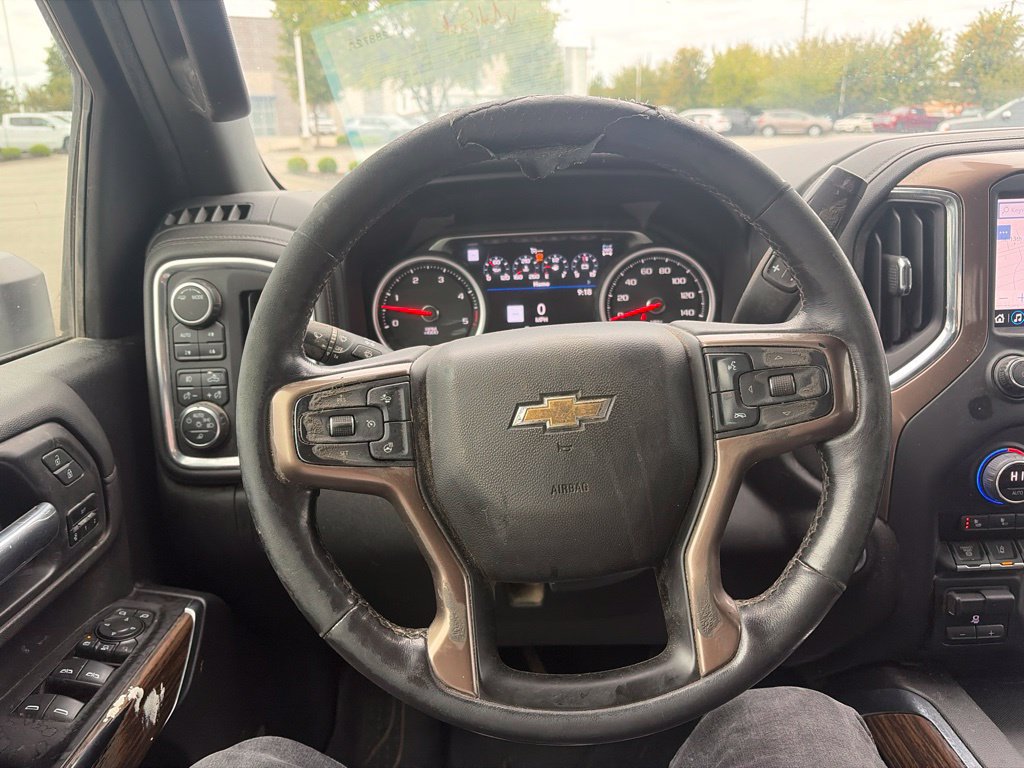 Used 2022 Chevrolet Silverado 3500 High Country w/ Safety Package II AWD/4WD image 7