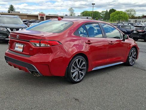 Used 2021 Toyota Corolla SE FWD image 6
