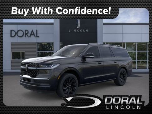 New 2026 Lincoln Navigator L Reserve AWD/4WD image 1