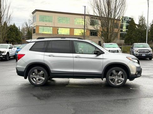 Used 2020 Honda Passport Touring image 2