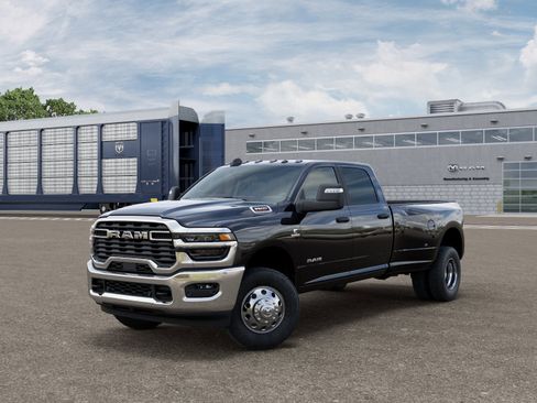 New 2026 RAM 3500 Big Horn AWD/4WD image 27