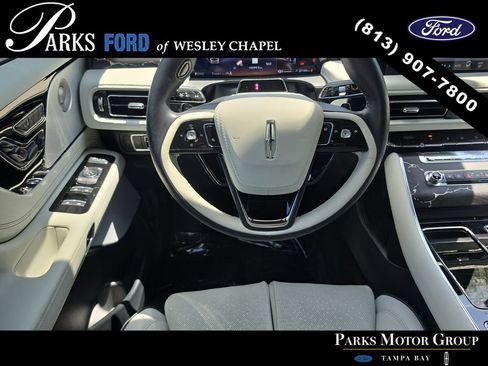 Used 2025 Lincoln Aviator Black Label w/ Black Label Special Edition AWD/4WD image 13