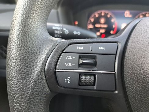 Used 2023 Honda Accord LX image 14