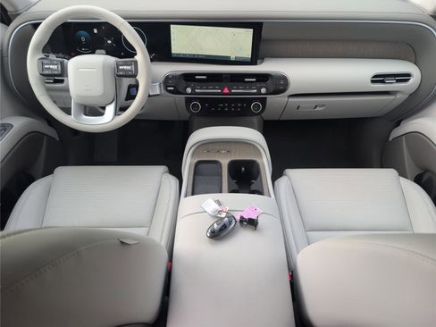 Used 2026 Hyundai Palisade SEL FWD image 32