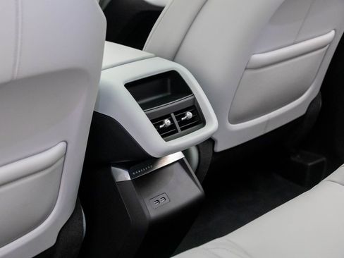 New 2026 Cadillac Lyriq Sport image 18