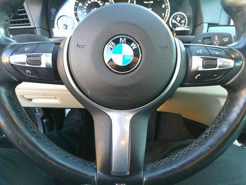 Used 2015 BMW 528i xDrive Sedan image 9