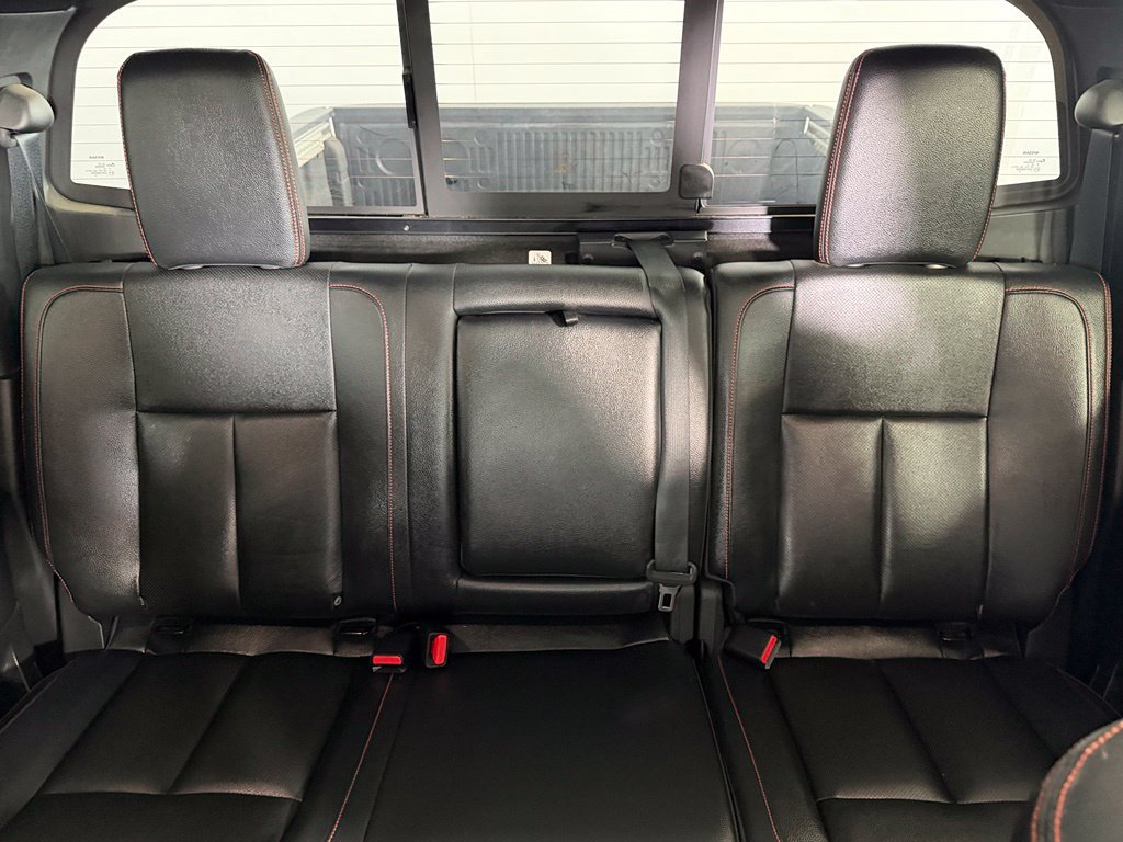 Used 2024 Nissan Titan PRO-4X w/ Pro-4x Convenience Package AWD/4WD image 21