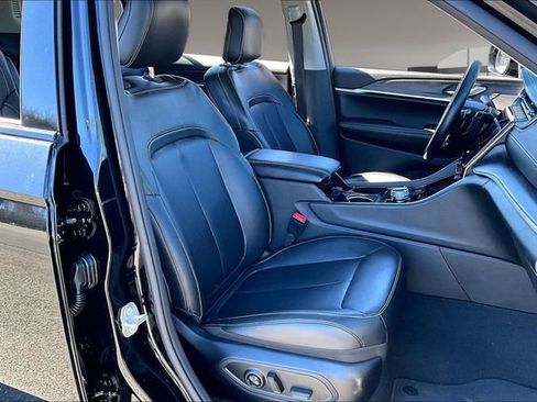 Used 2021 Jeep Grand Cherokee L Limited image 27