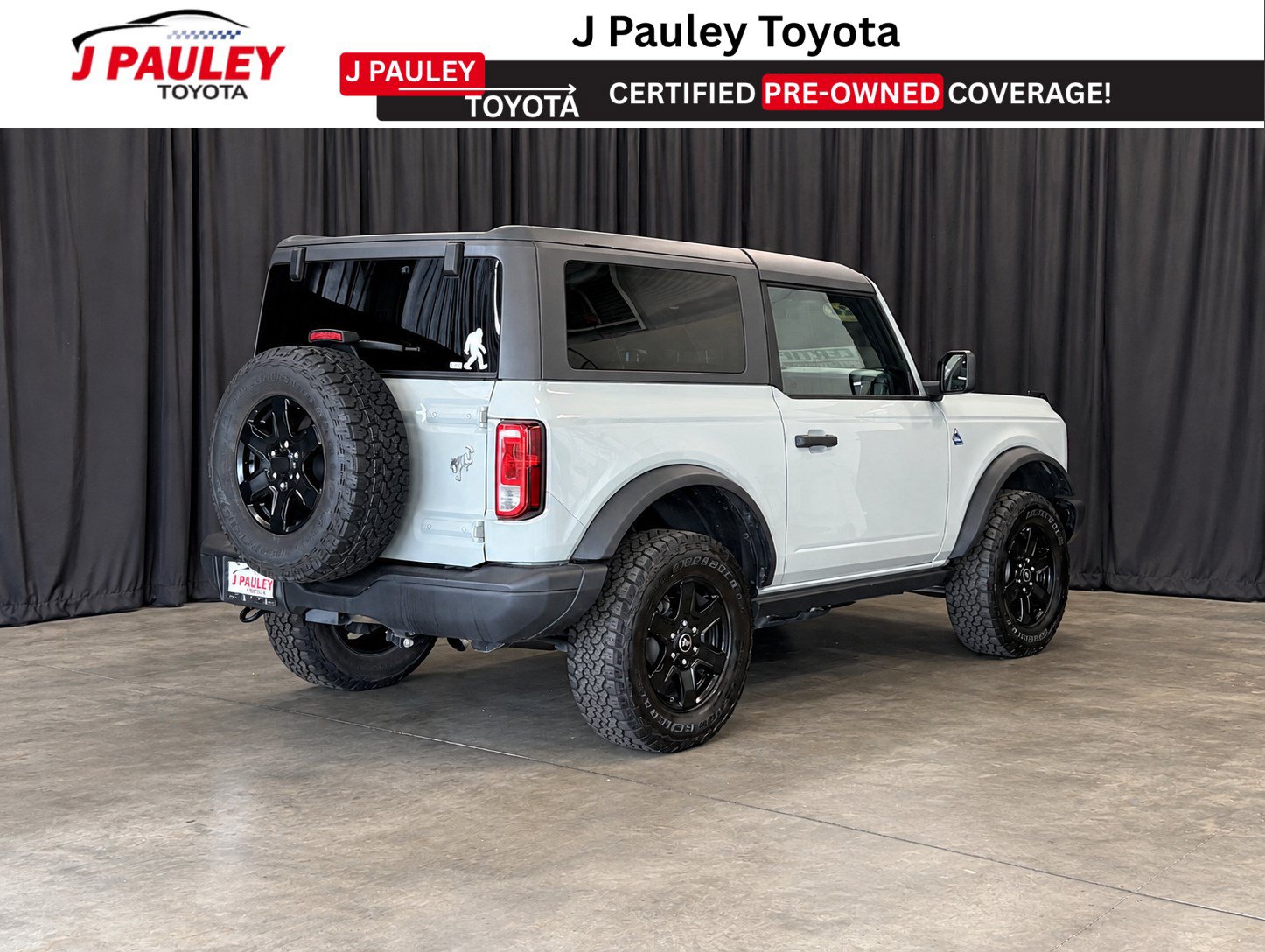 Used 2024 Ford Bronco Black Diamond AWD/4WD image 3