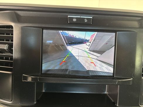 Used 2025 Ford F250 XLT w/ FX4 Off-Road Package image 16