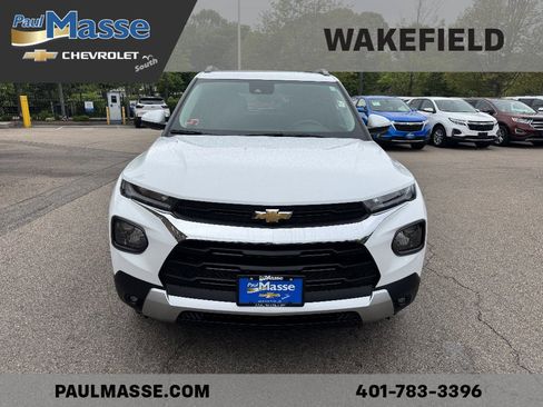 Used 2022 Chevrolet TrailBlazer LT AWD/4WD image 2