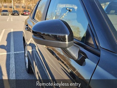 Certified 2025 Honda HR-V LX image 19