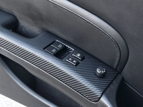 Used 2008 Nissan 350Z Touring image 22