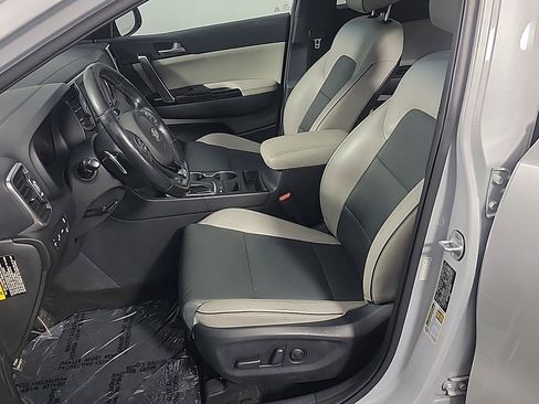 Used 2017 Kia Sportage SX FWD image 19