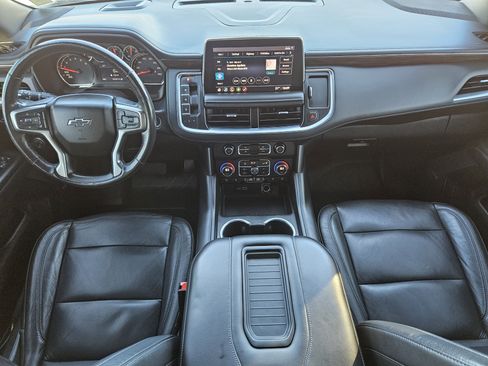 Used 2021 Chevrolet Tahoe Z71 w/ Z71 Signature Package image 25