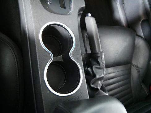 Used 2002 Ford Thunderbird RWD image 33