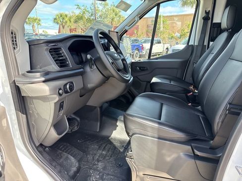 New 2026 Ford Transit 250 148 Medium Roof w/ Load Area Protection Package image 19