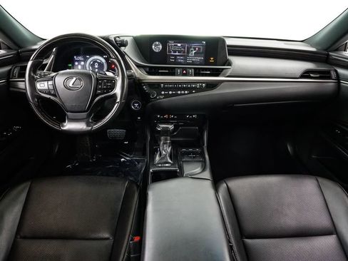 Used 2020 Lexus ES 300h 300h w/ Premium Package image 28